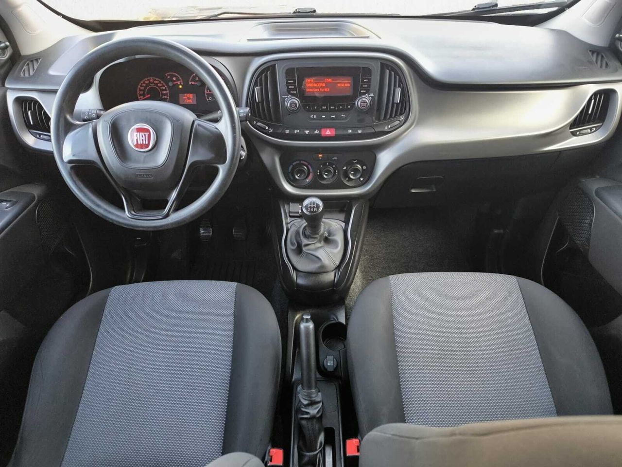 Fiat Doblò PANORAMA DYNAMIC MULTIJET  - Foto 2