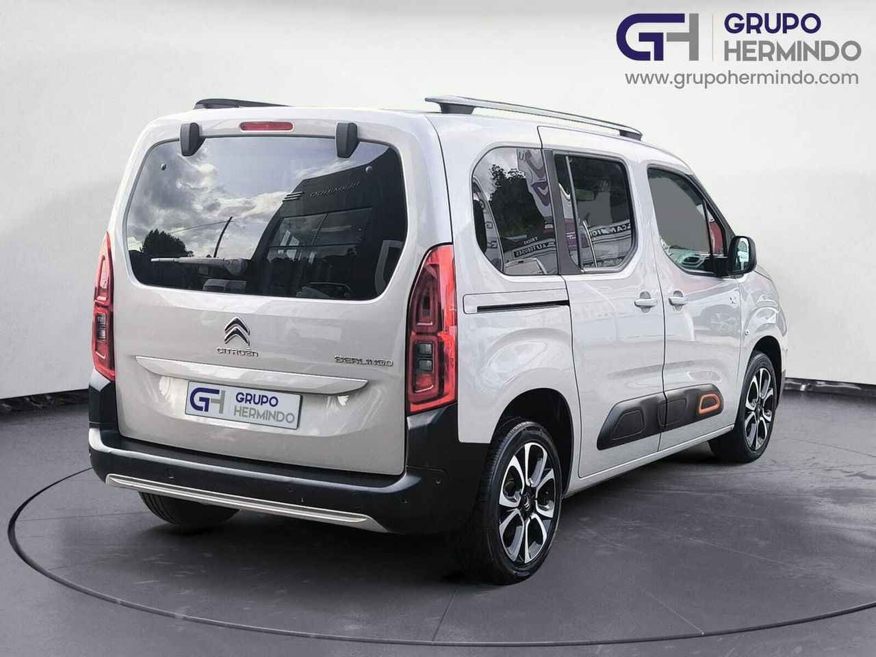 Citroën Berlingo TALLA M BLUE HDI 130 CV SHINE  - Foto 2