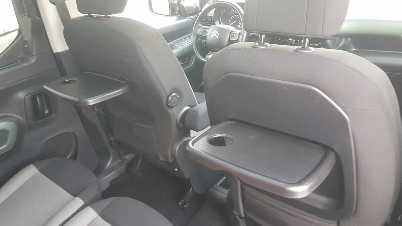 Citroën Berlingo TALLA M BLUE HDI 130 CV SHINE + TECHO PANORAMICO  - Foto 2