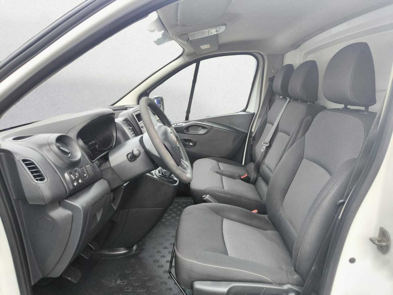 Fiat Talento 1.2 BASE CORTO 2.0 MULTIJET 120 CV  - Foto 2