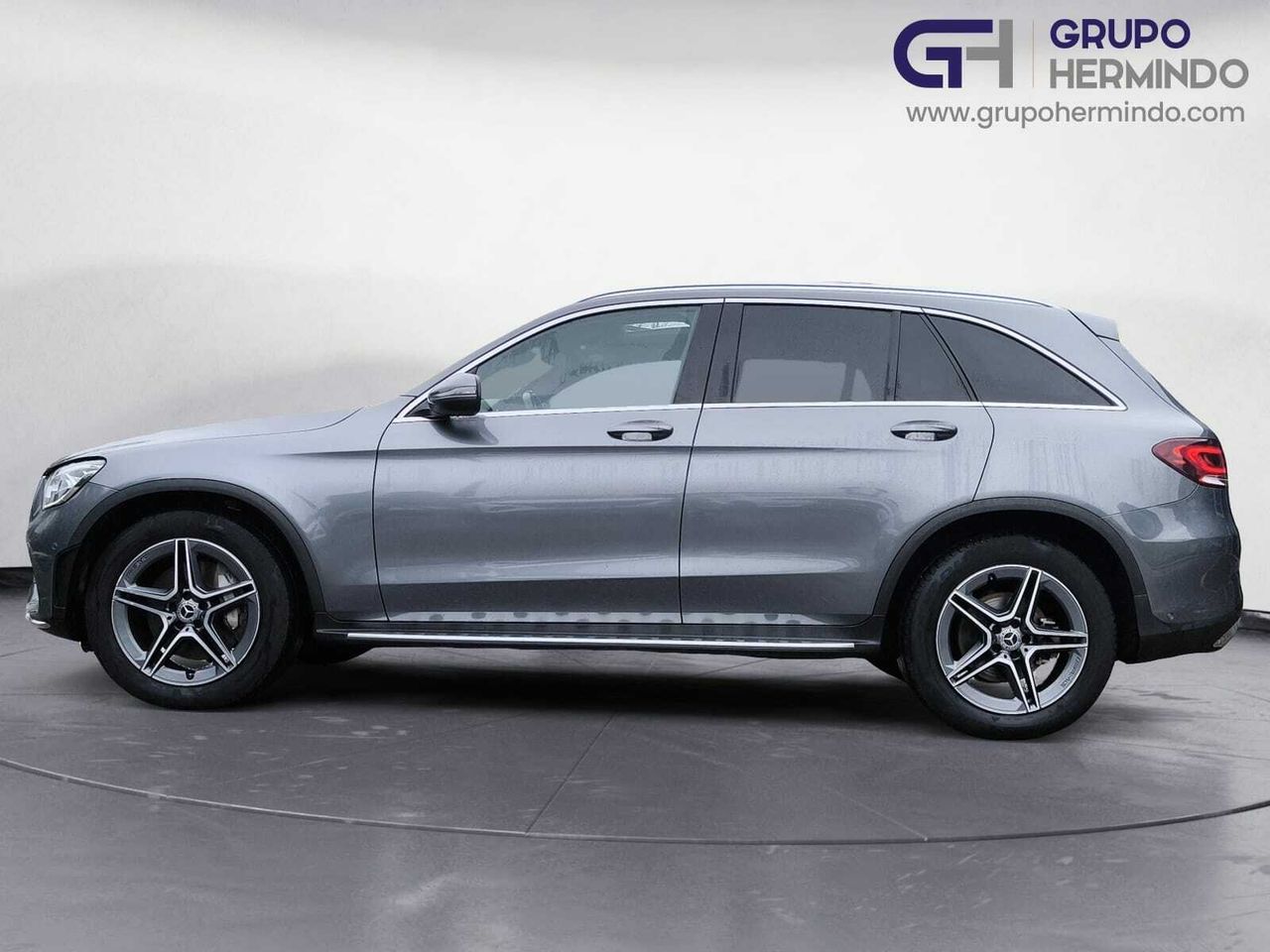 Mercedes GLC 200 D 4 MATIC AMG LINE + TECHO PANORAMICO+PAQ VENTAJA  - Foto 2