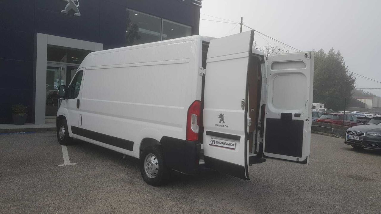 Peugeot Boxer FG 335 L3 H2 PRO BLUE HDI 140 CV  - Foto 2