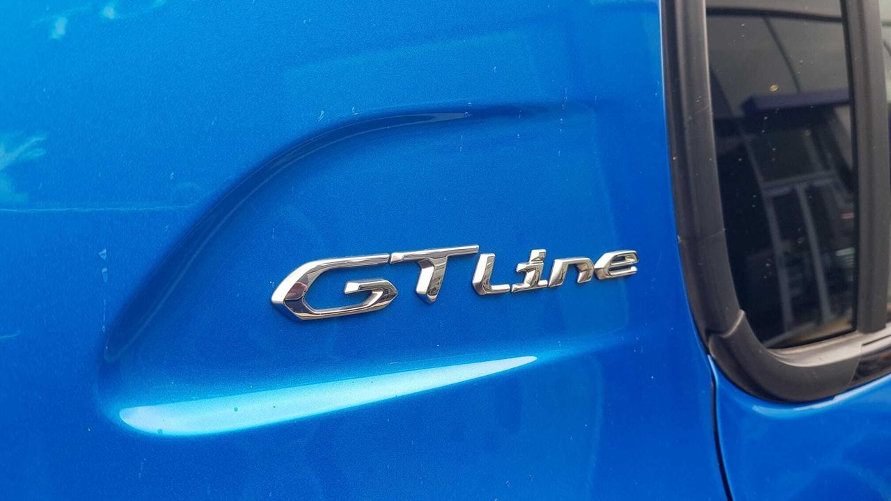 Peugeot 208 GT LINE BLUE HDI 100 CV  - Foto 2