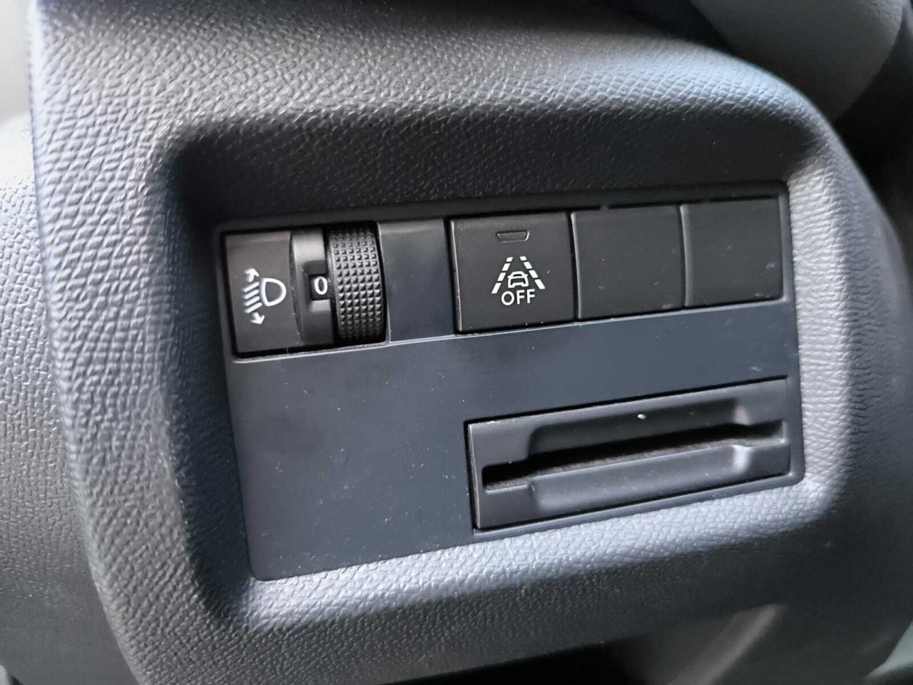 Citroën C5 Aircross FEEL BLUE HDI 130 CV EAT8  - Foto 2