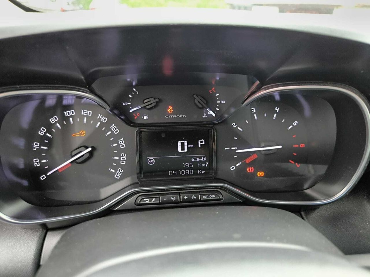 Citroën C3 Aircross BLUE HDI 120 CV EAT6 SHINE  - Foto 2