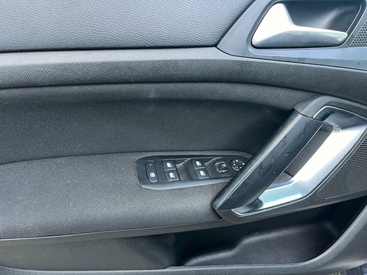 Peugeot 308 STYLE BLUE HDI 130 CV   - Foto 2