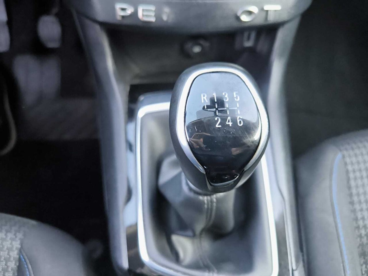 Peugeot 308 SW STYLE BLUE HDI 130 CV  - Foto 2
