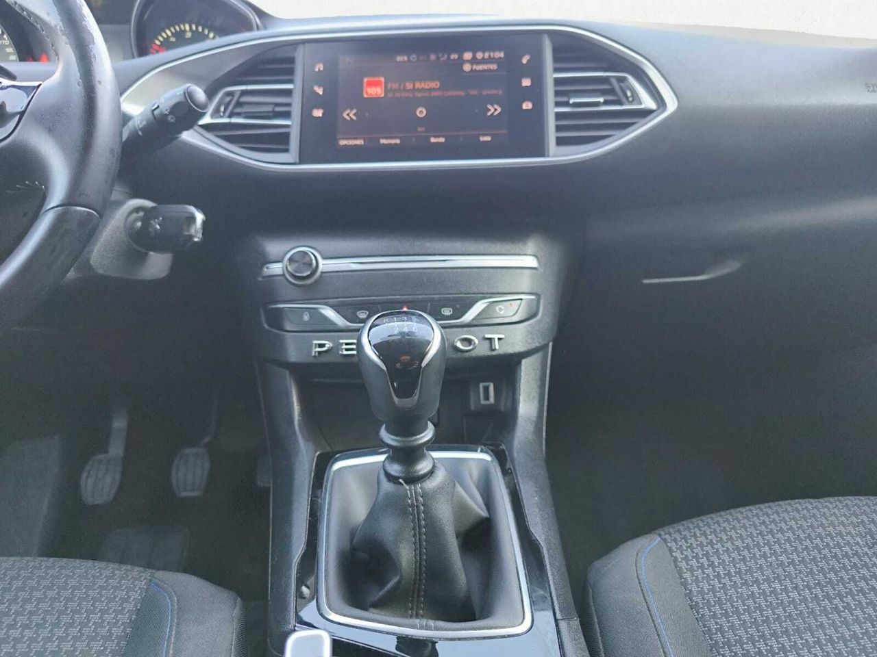 Peugeot 308 SW STYLE BLUE HDI 130 CV  - Foto 2