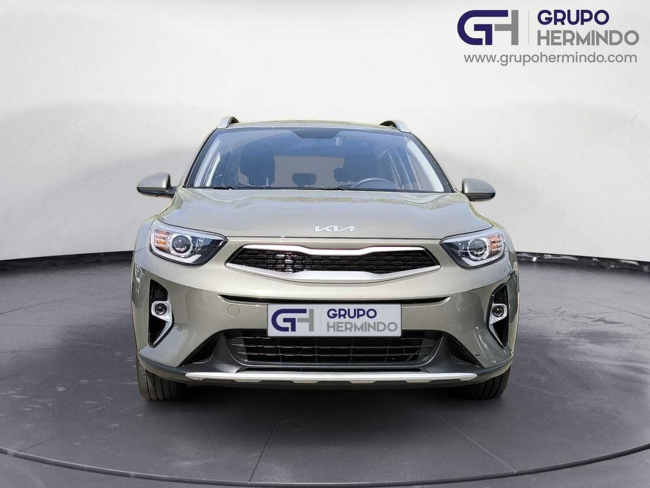 kia stonic 2023 / foto grande (3)