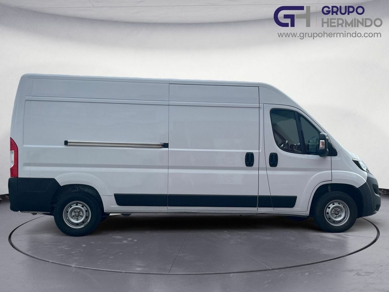 Peugeot Boxer FG 335 L3 H2 BLUE HDI 140 CV 6 VEL  - Foto 2