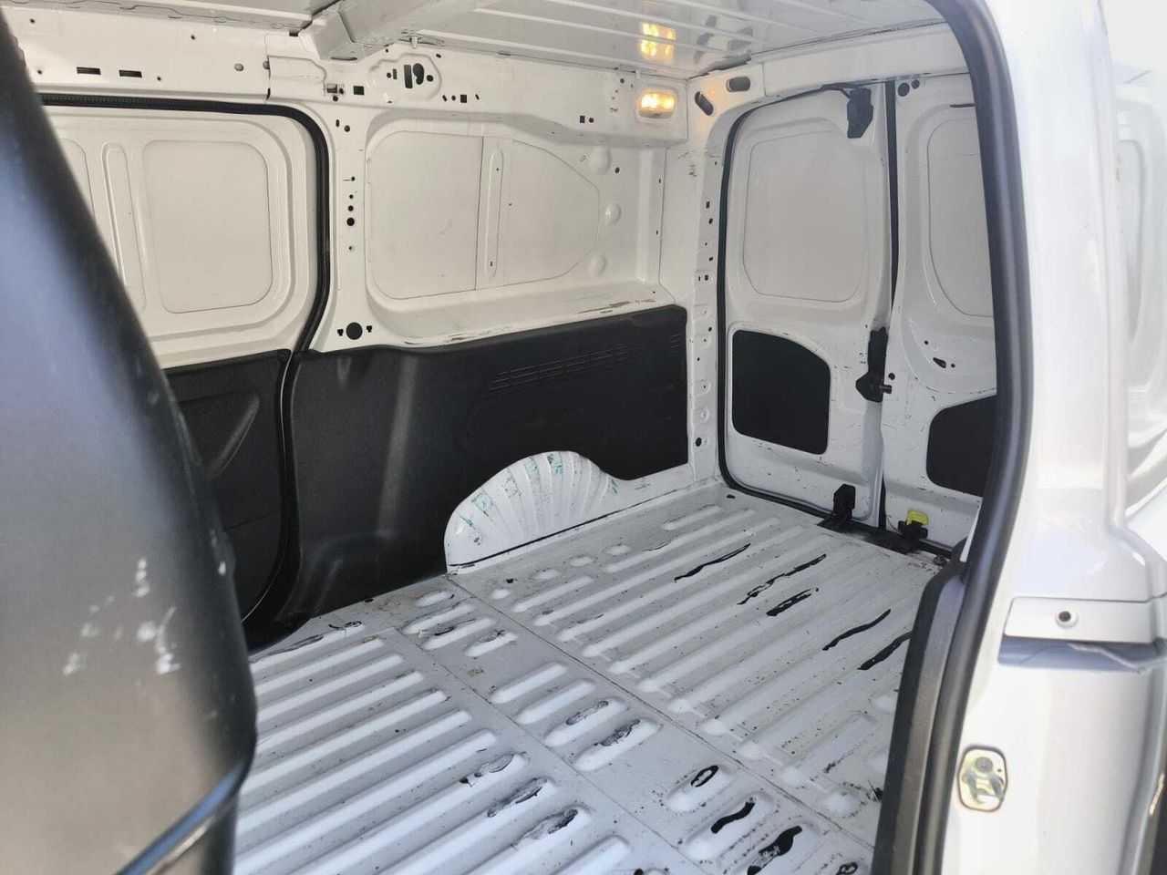 Peugeot Partner FG PREMIUM LONG 1000 KG  - Foto 2