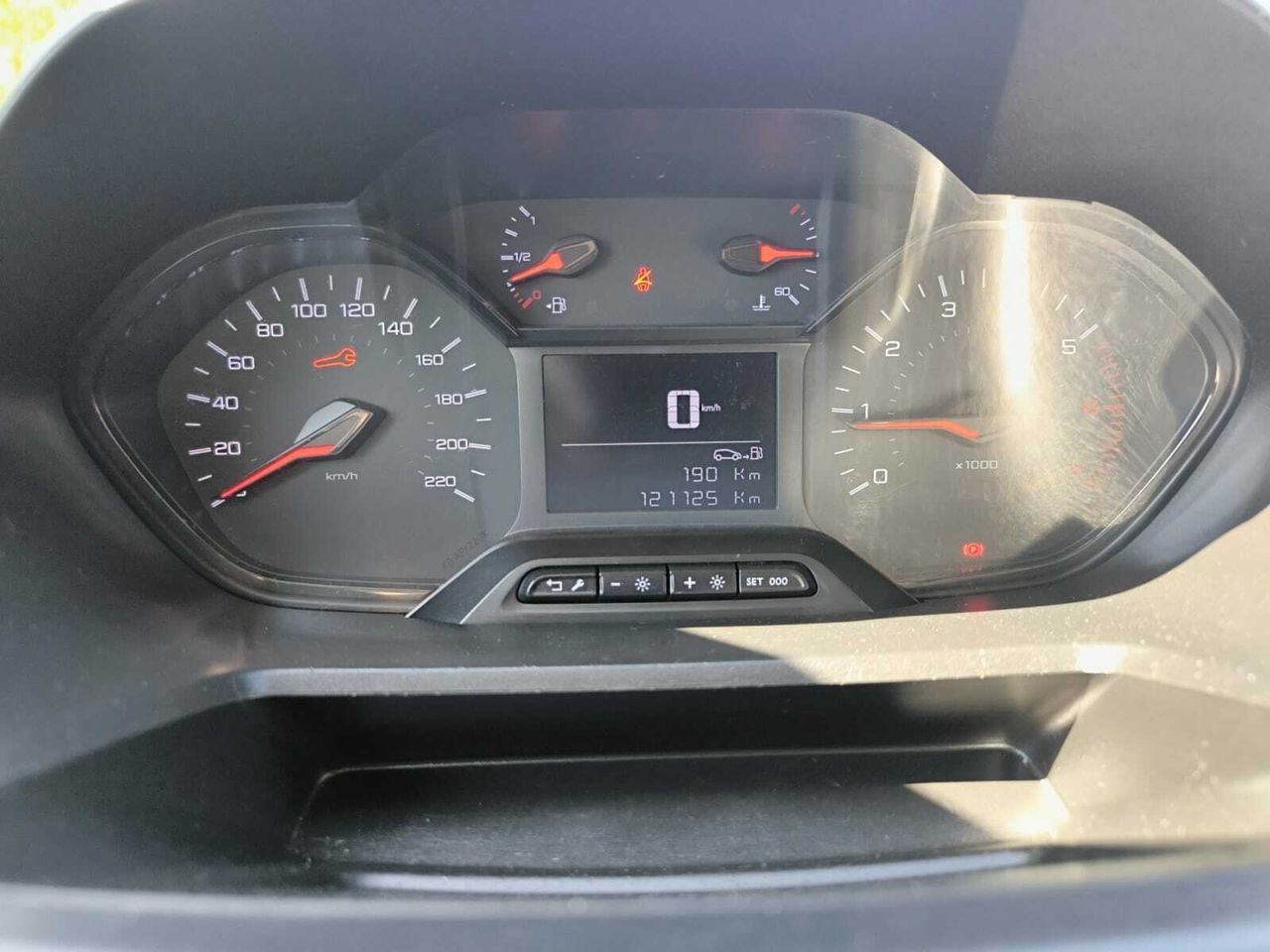 Peugeot Partner FG PREMIUM LONG 1000 KG  - Foto 2
