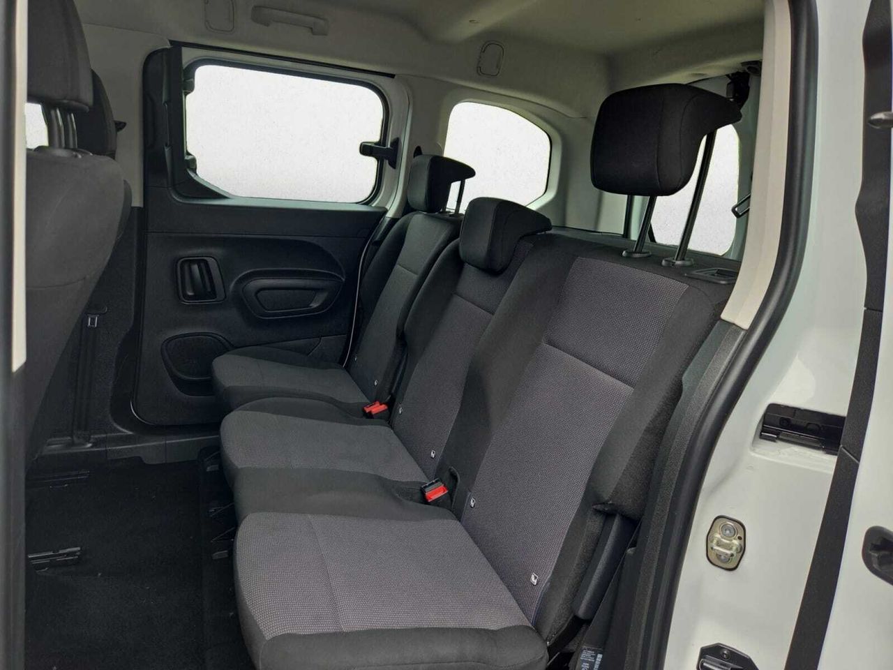 Citroën Berlingo TALLA M BLUE HDI 100 CV LIVE PACK  - Foto 2