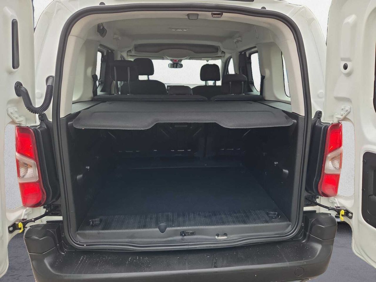 Citroën Berlingo TALLA M BLUE HDI 100 CV LIVE PACK  - Foto 2