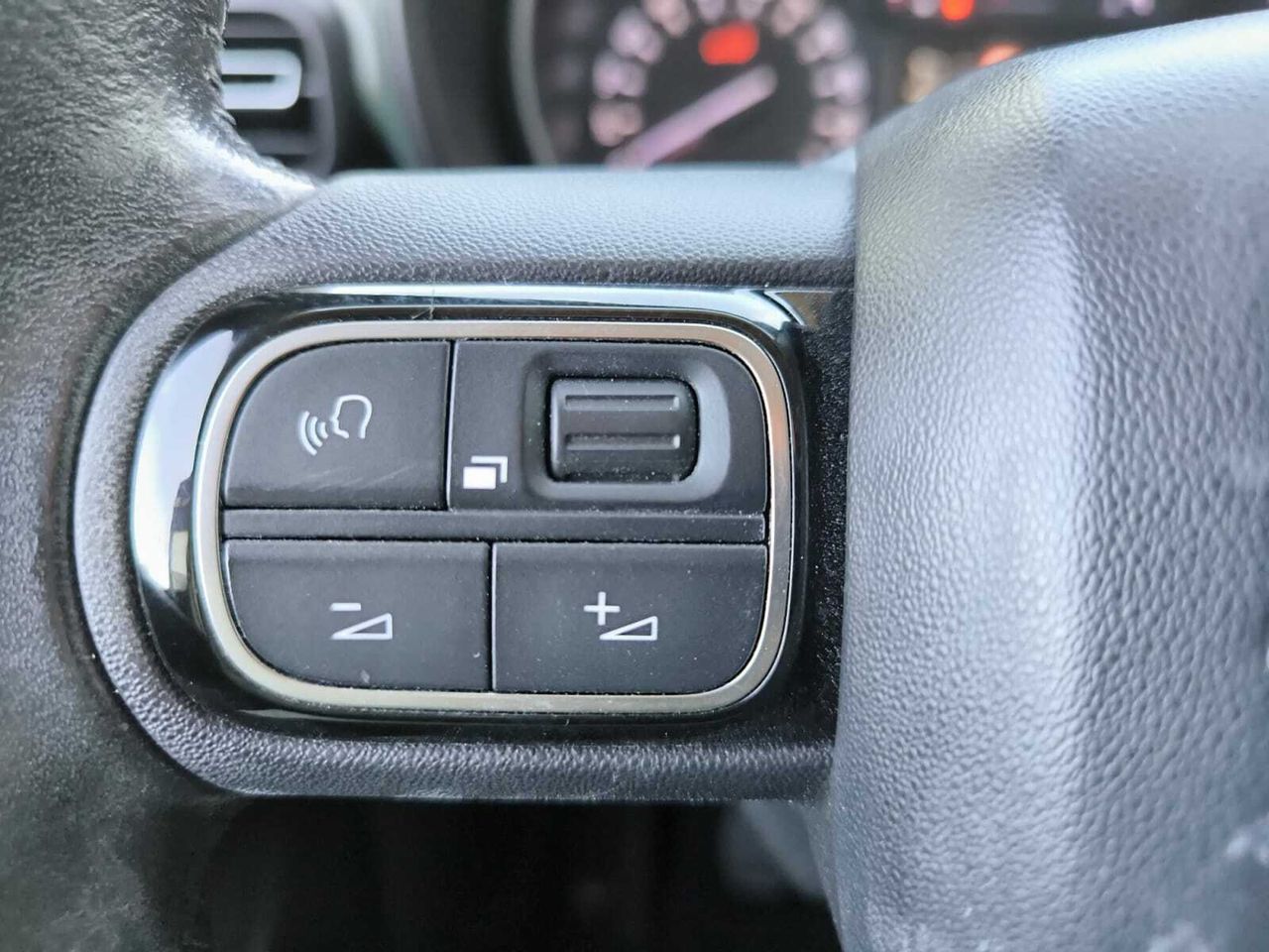 Citroën Berlingo TALLA M BLUE HDI 130 CV SHINE  - Foto 2