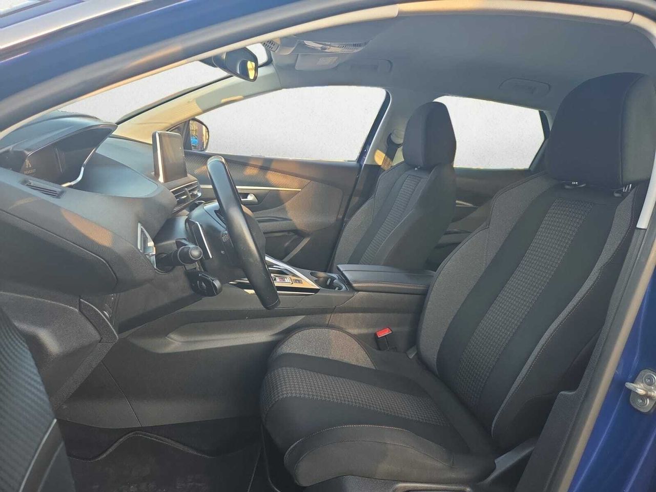 Peugeot 3008 ACTIVE BLUE HDI 130 CV EAT8  - Foto 2