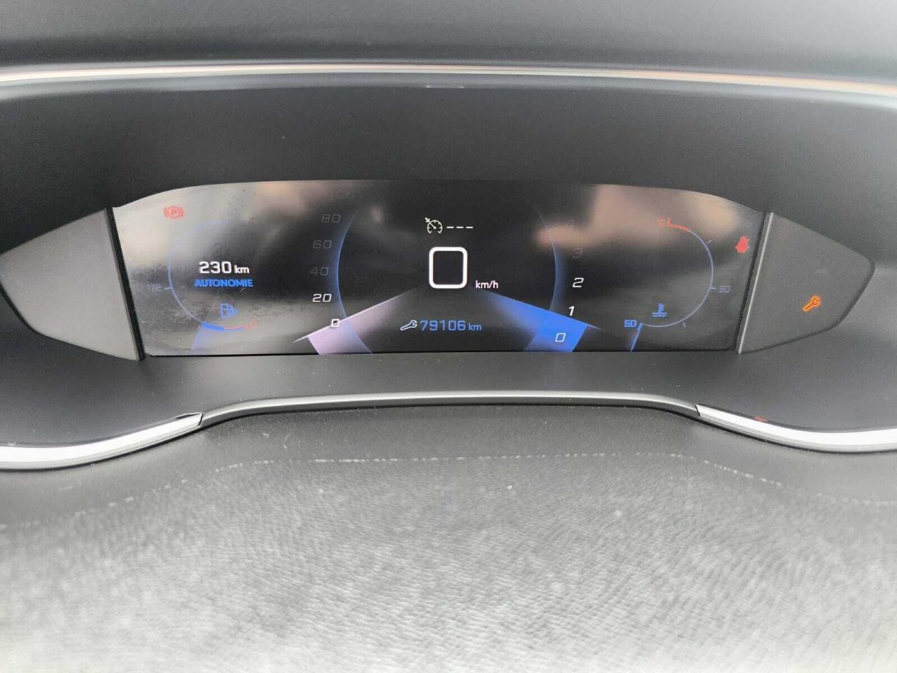 Peugeot 308 ACTIVE PACK BLUE HDI 100 CV  - Foto 2