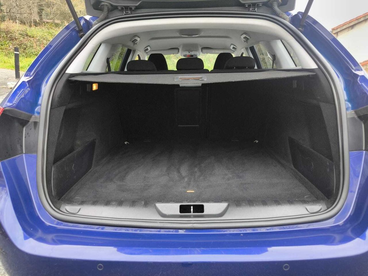 Peugeot 308 SW STYLE BLUE HDI 100 CV 6VEL  - Foto 2