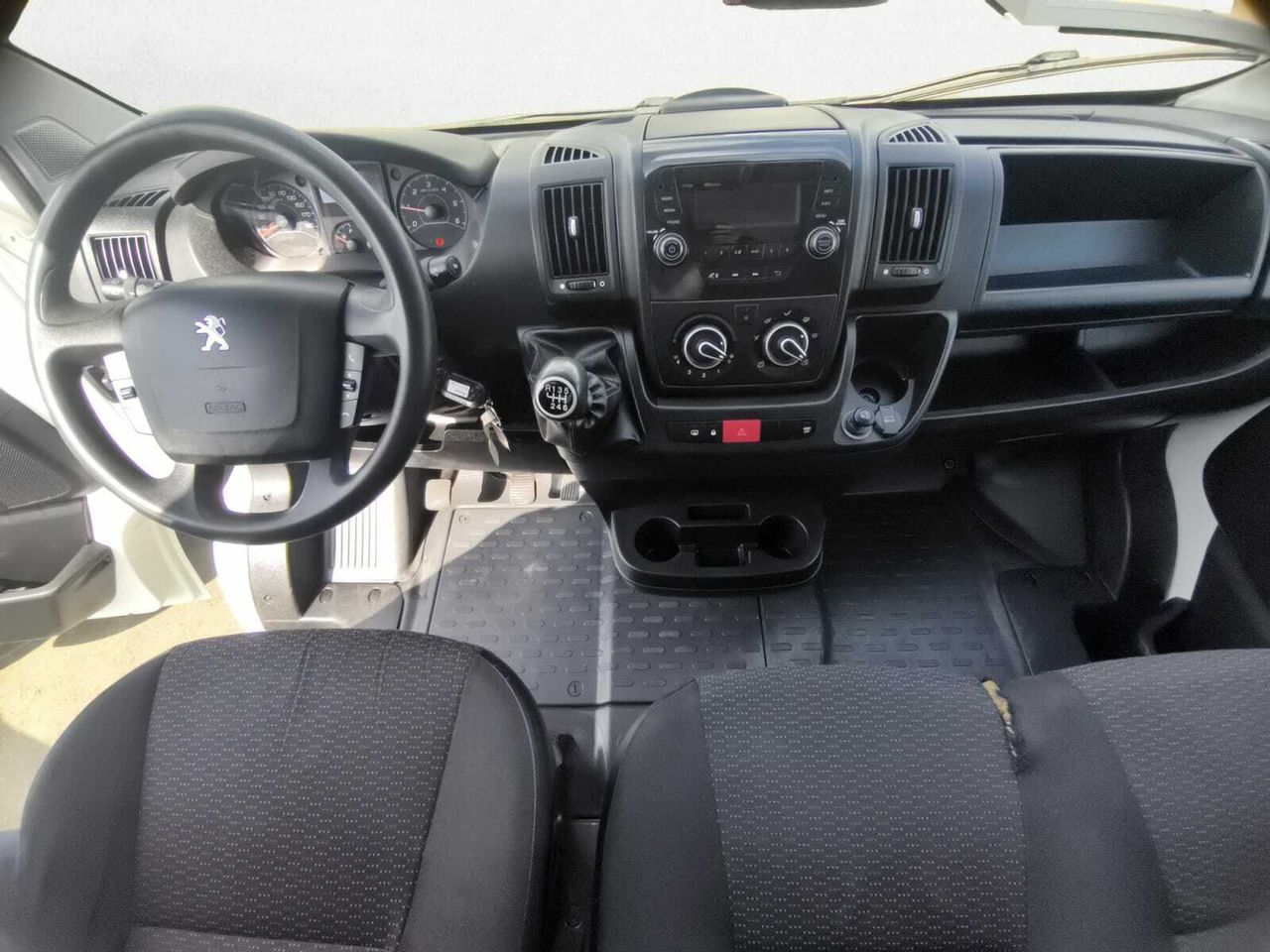 Peugeot Boxer FG 333 L2 H2 BLUE HDI 120 CV  - Foto 2