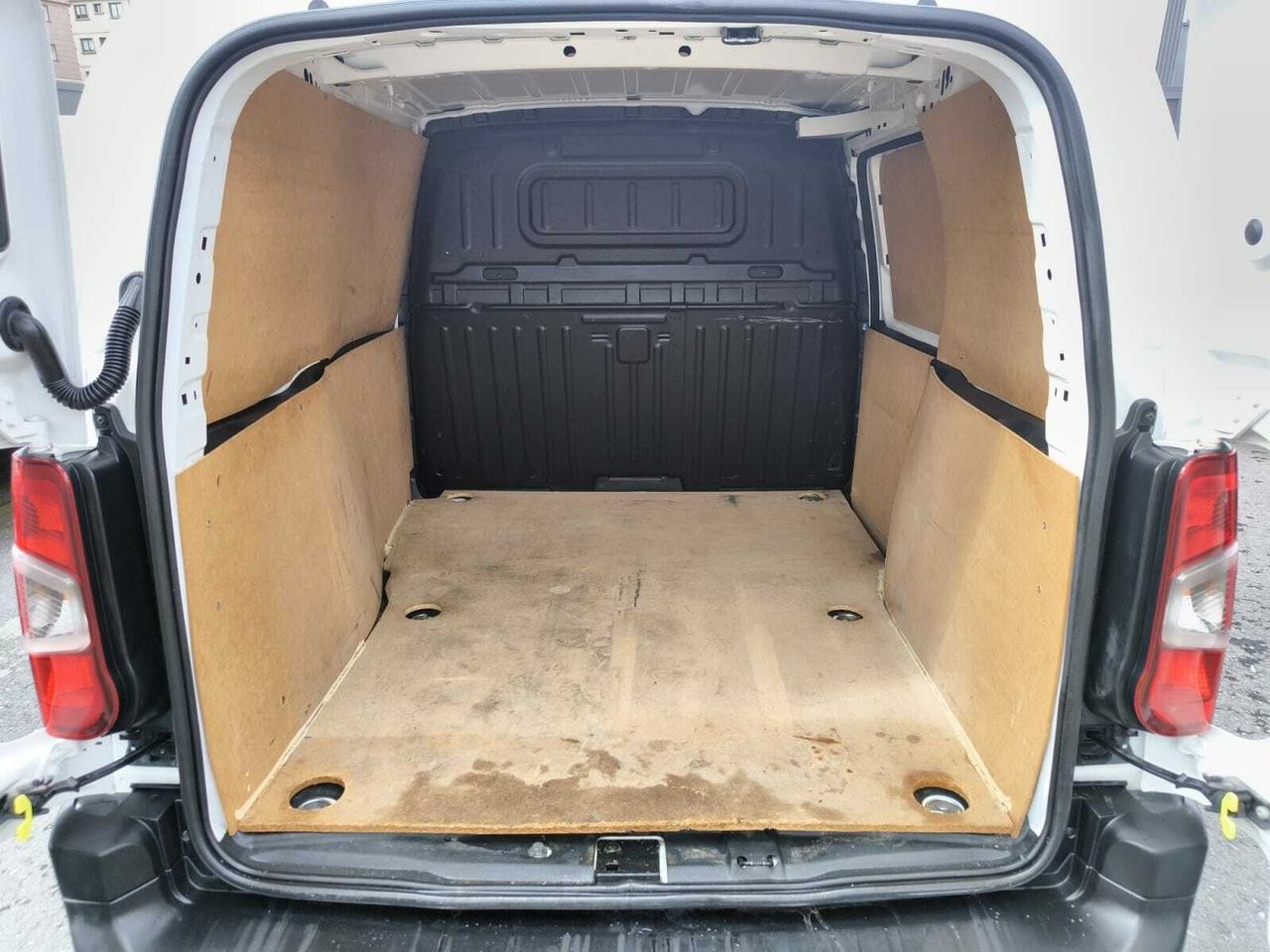 Peugeot Partner FG PRO STANDARD 600 KG BLUE HDI 100 CV  - Foto 2