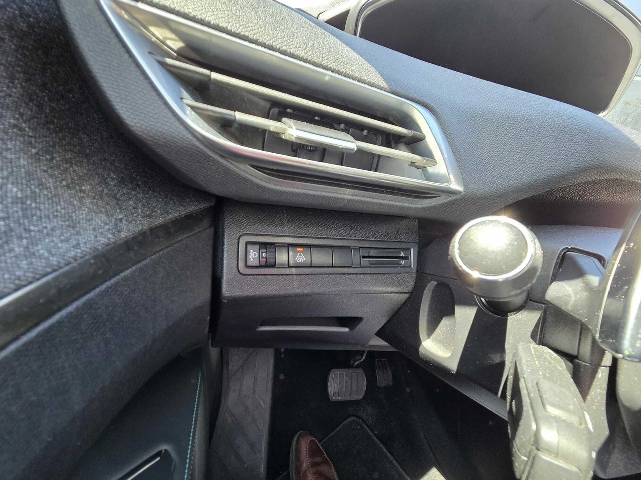 Peugeot 3008 ALLURE PACK BLUE HDI 130 CV EAT8  - Foto 2