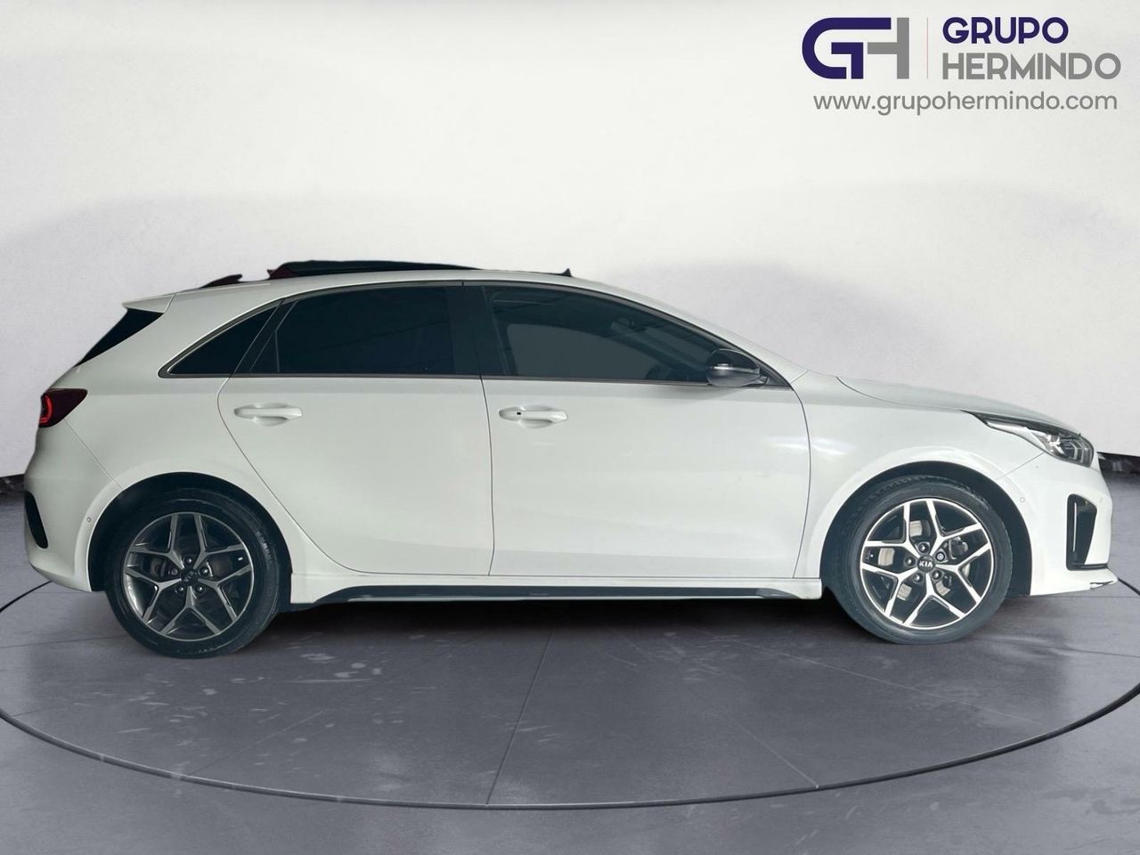 Kia Ceed 1.4 TGDI GT LINE 140 CV  - Foto 2