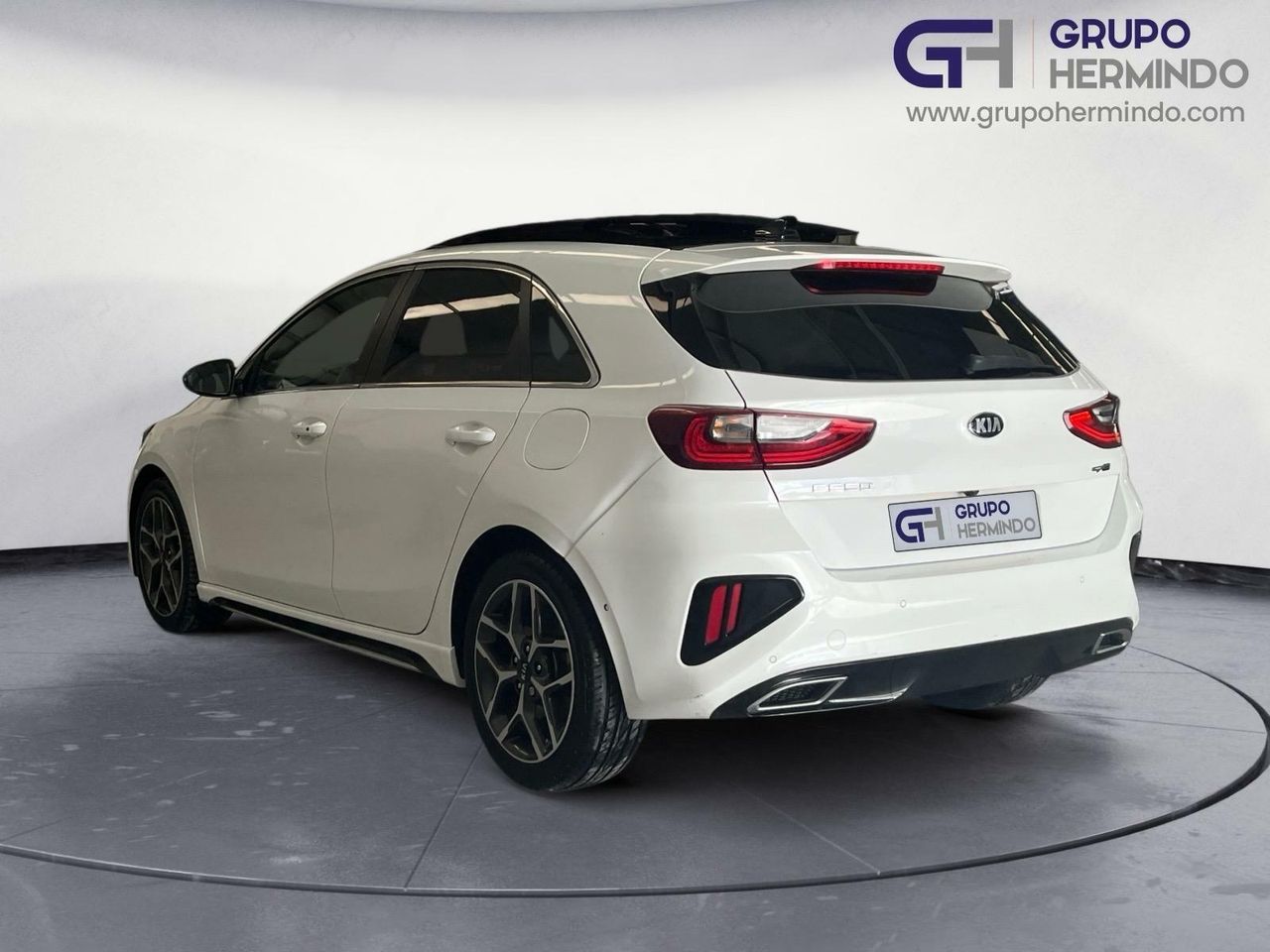 Kia Ceed 1.4 TGDI GT LINE 140 CV  - Foto 2