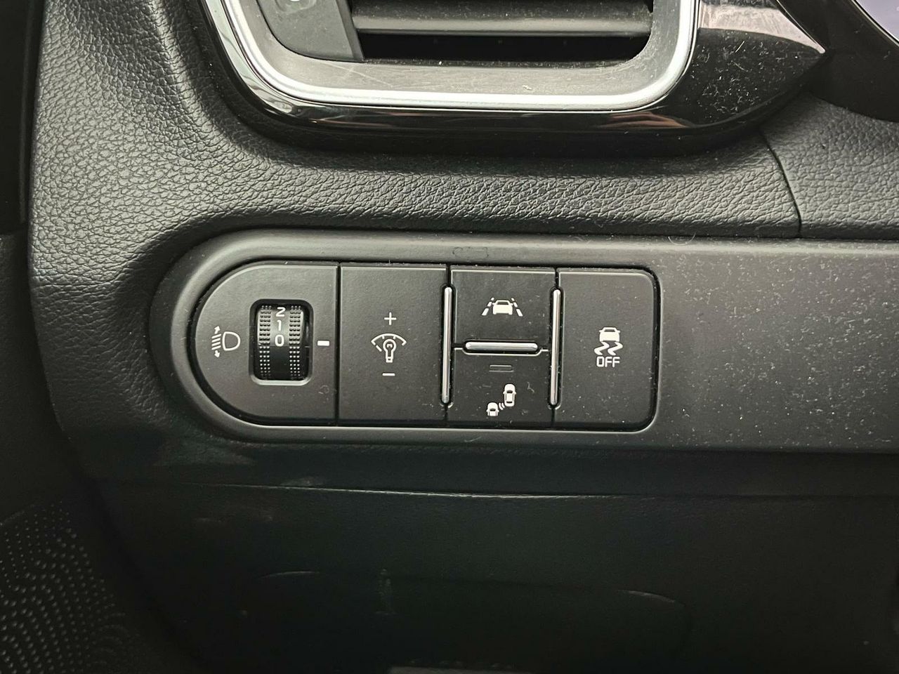 Kia Ceed 1.4 TGDI GT LINE 140 CV  - Foto 2