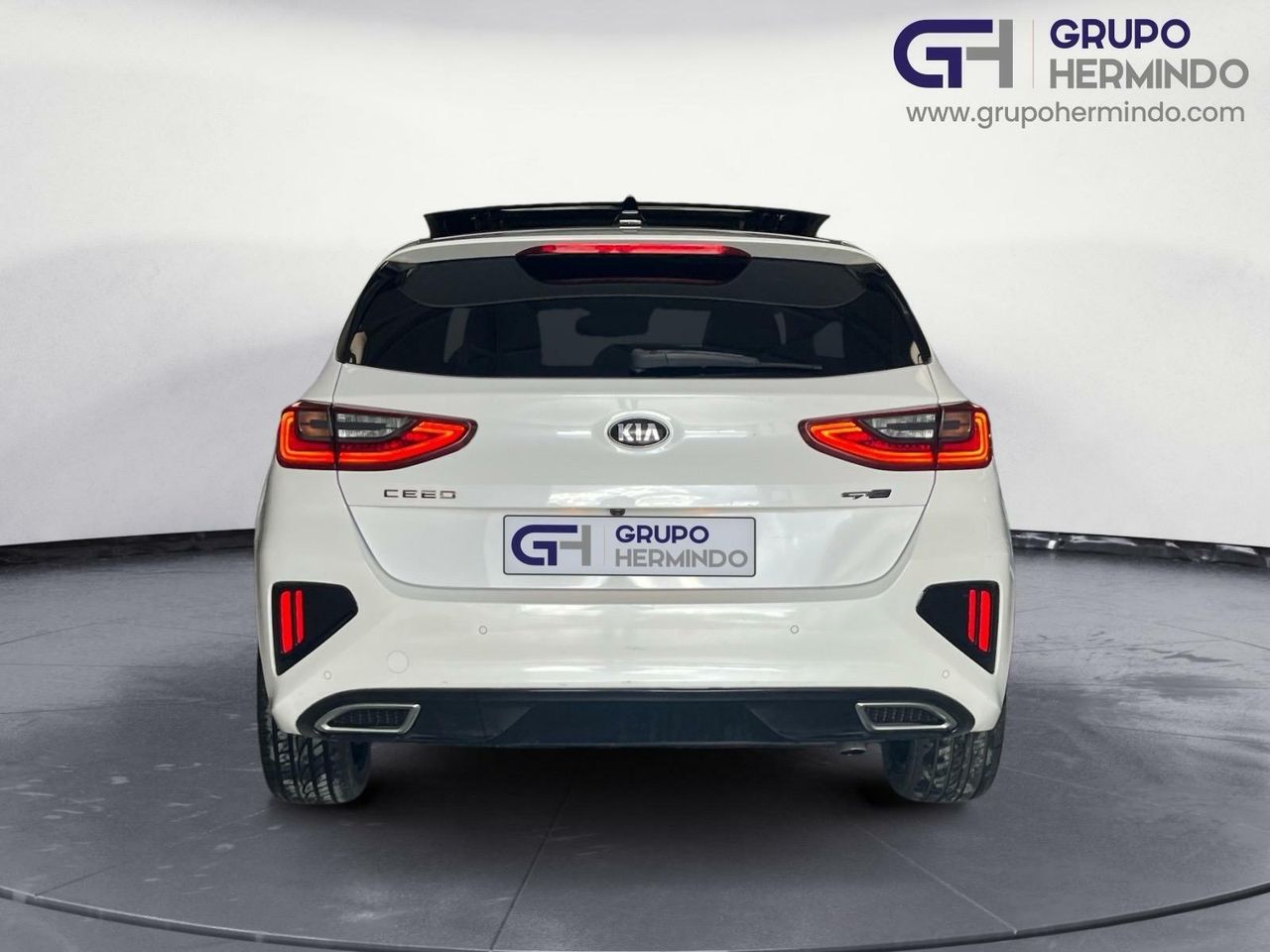 Kia Ceed 1.4 TGDI GT LINE 140 CV  - Foto 2