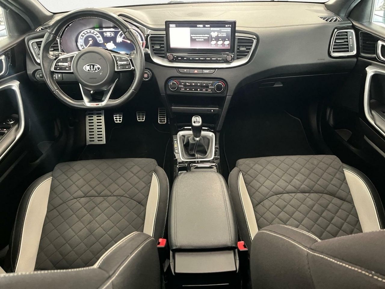 Kia Ceed 1.4 TGDI GT LINE 140 CV  - Foto 2