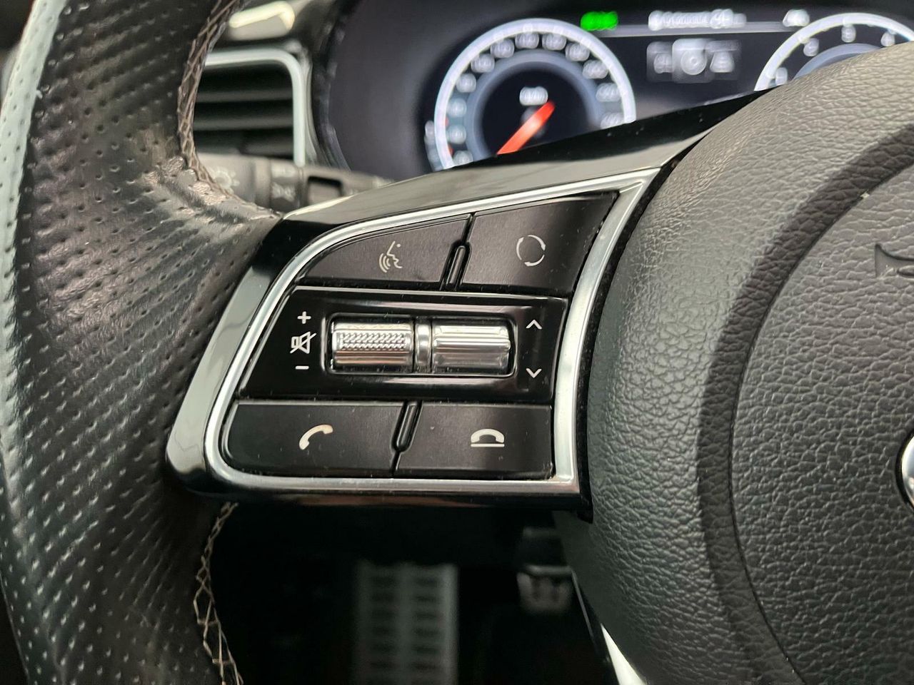 Kia Ceed 1.4 TGDI GT LINE 140 CV  - Foto 2