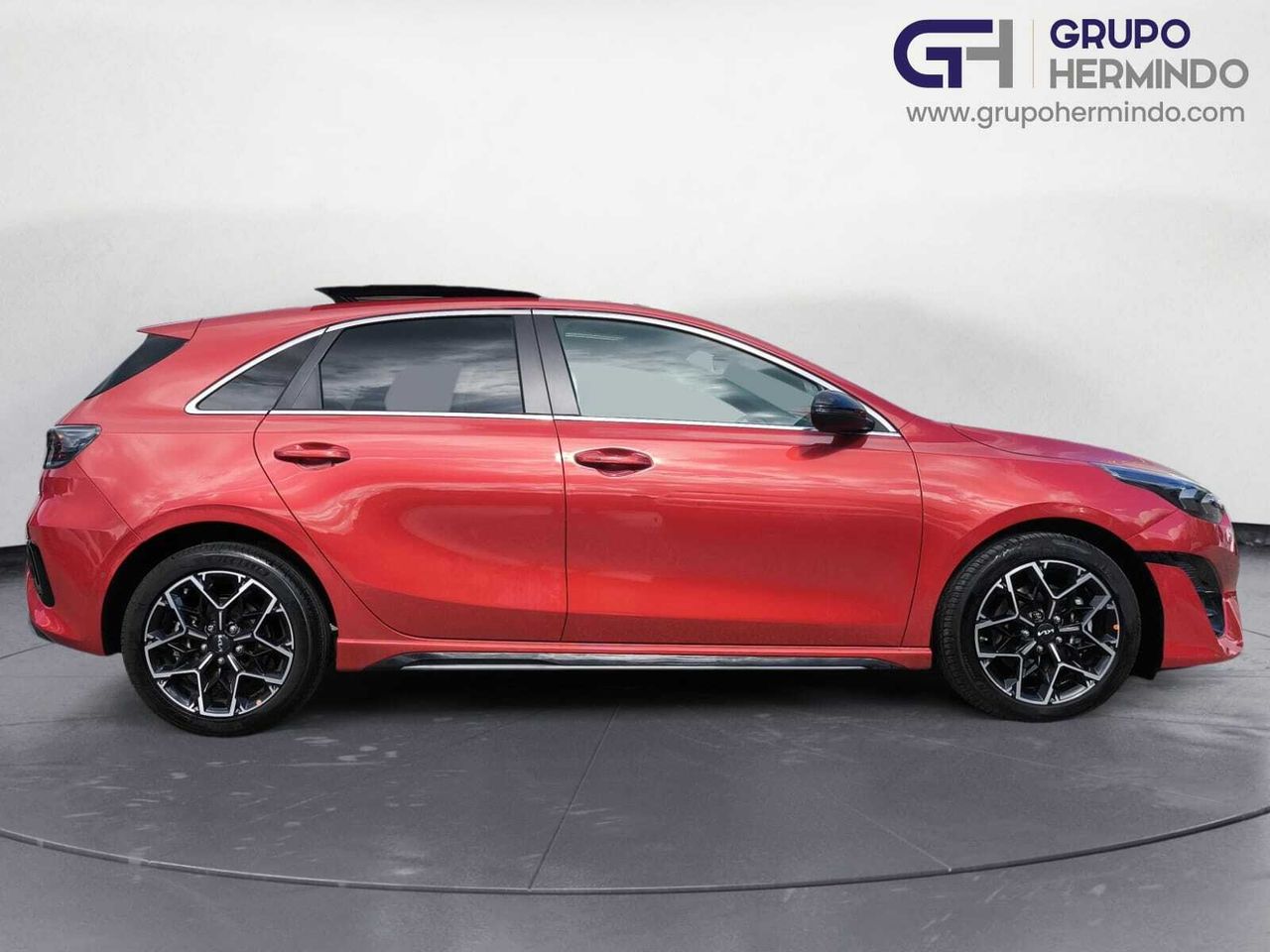 Kia Ceed 1.5 MHEV 160 CV GT-LINE DCT  - Foto 2