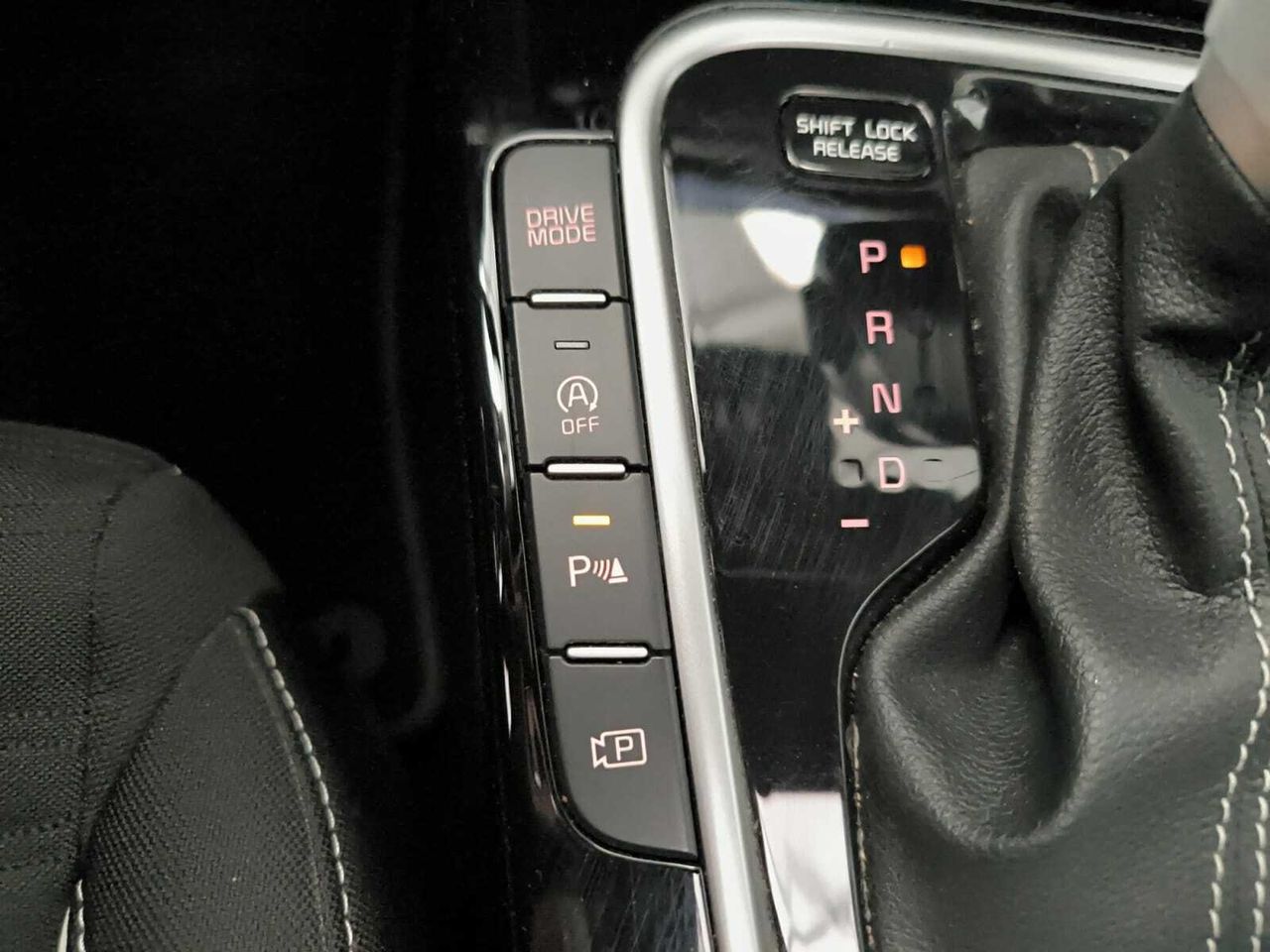 Kia Ceed 1.5 MHEV 160 CV GT-LINE DCT  - Foto 2