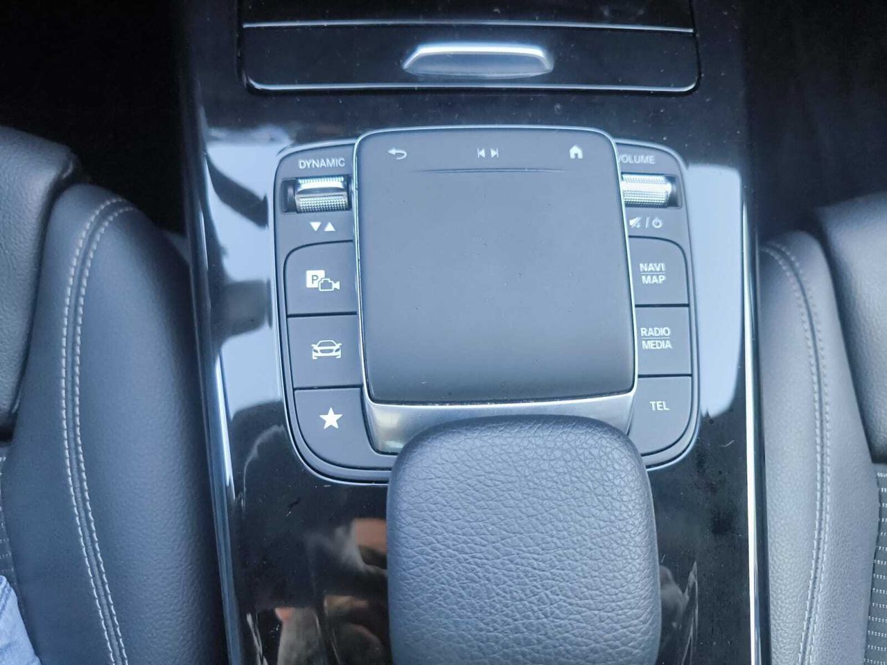 Mercedes CLA 200 D DCT  - Foto 2