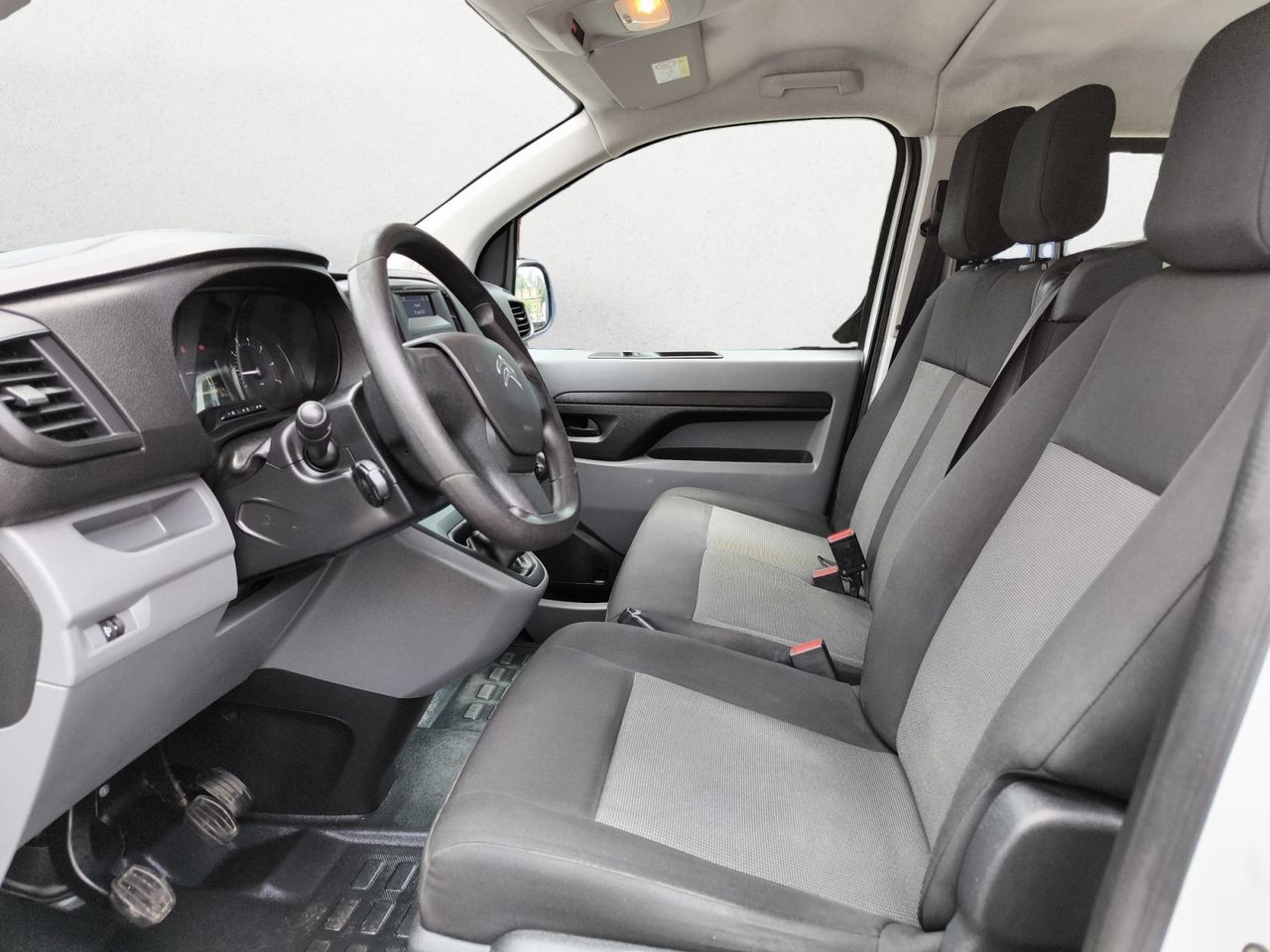 Citroën Jumpy COMBI TALLA M BLUE HDI 120 CV CONFORT  - Foto 2