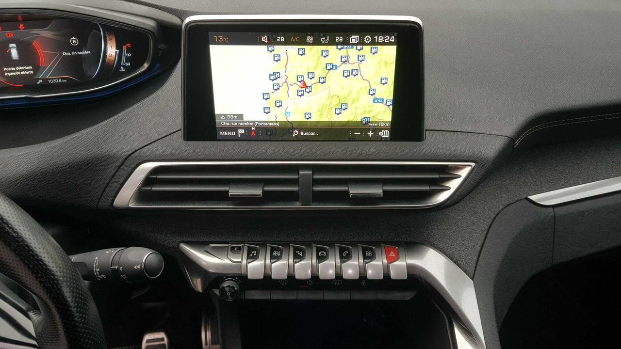 Peugeot 3008 GT-LINE 1.5 BLUE HDI 130 CV  - Foto 2