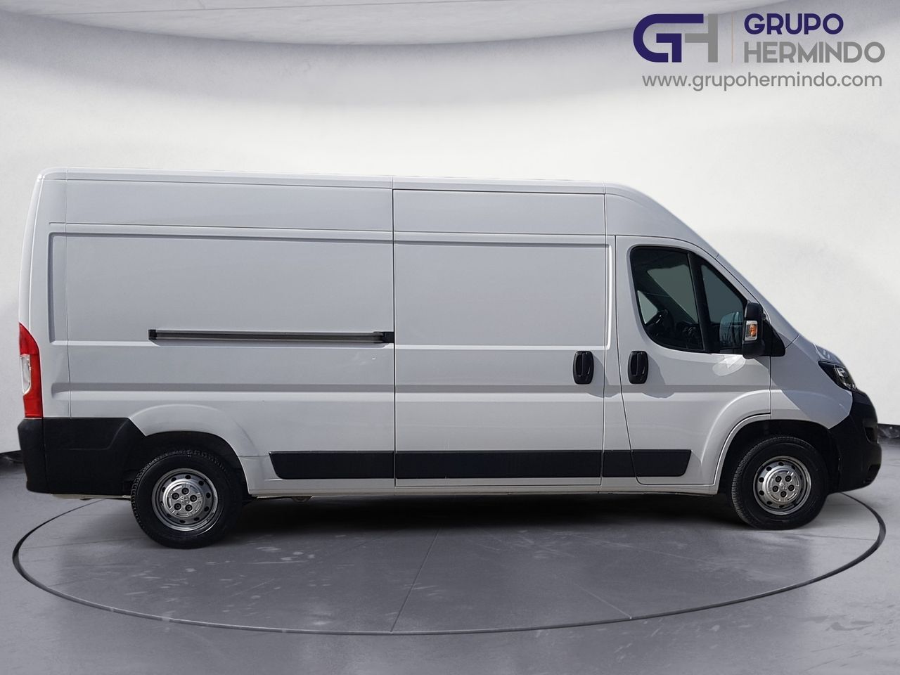 Peugeot Boxer FG 335 L3 H2 PRO BLUE HDI 140 CV  - Foto 2