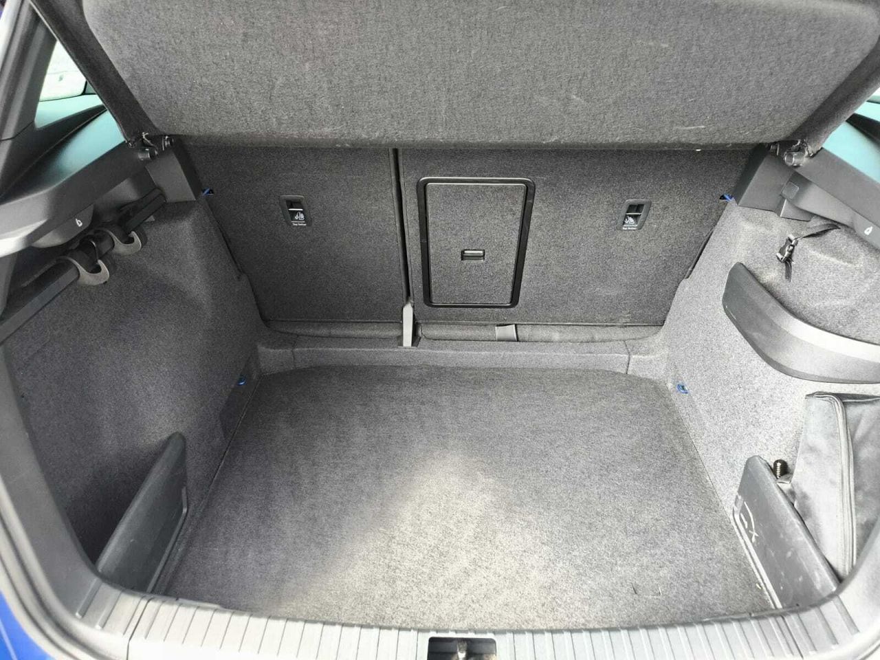 Skoda Karoq SPORTLINE 2.0 TDI 150 CV DSG 4X4  - Foto 2