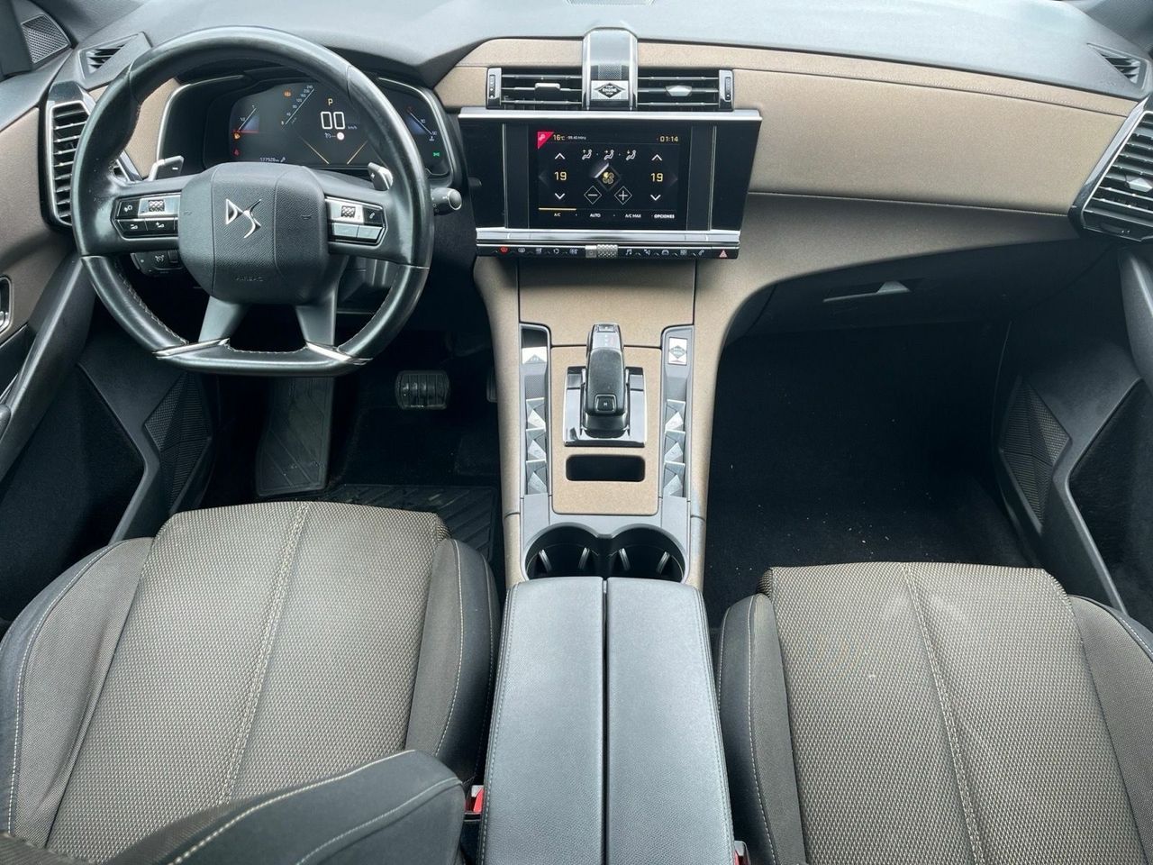 DS Automobiles DS 7 SO CHIC BLUE HDI 180 CV EAT8  - Foto 2