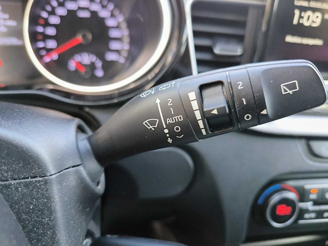 Kia Ceed TGDI 100 CV TECH  - Foto 2