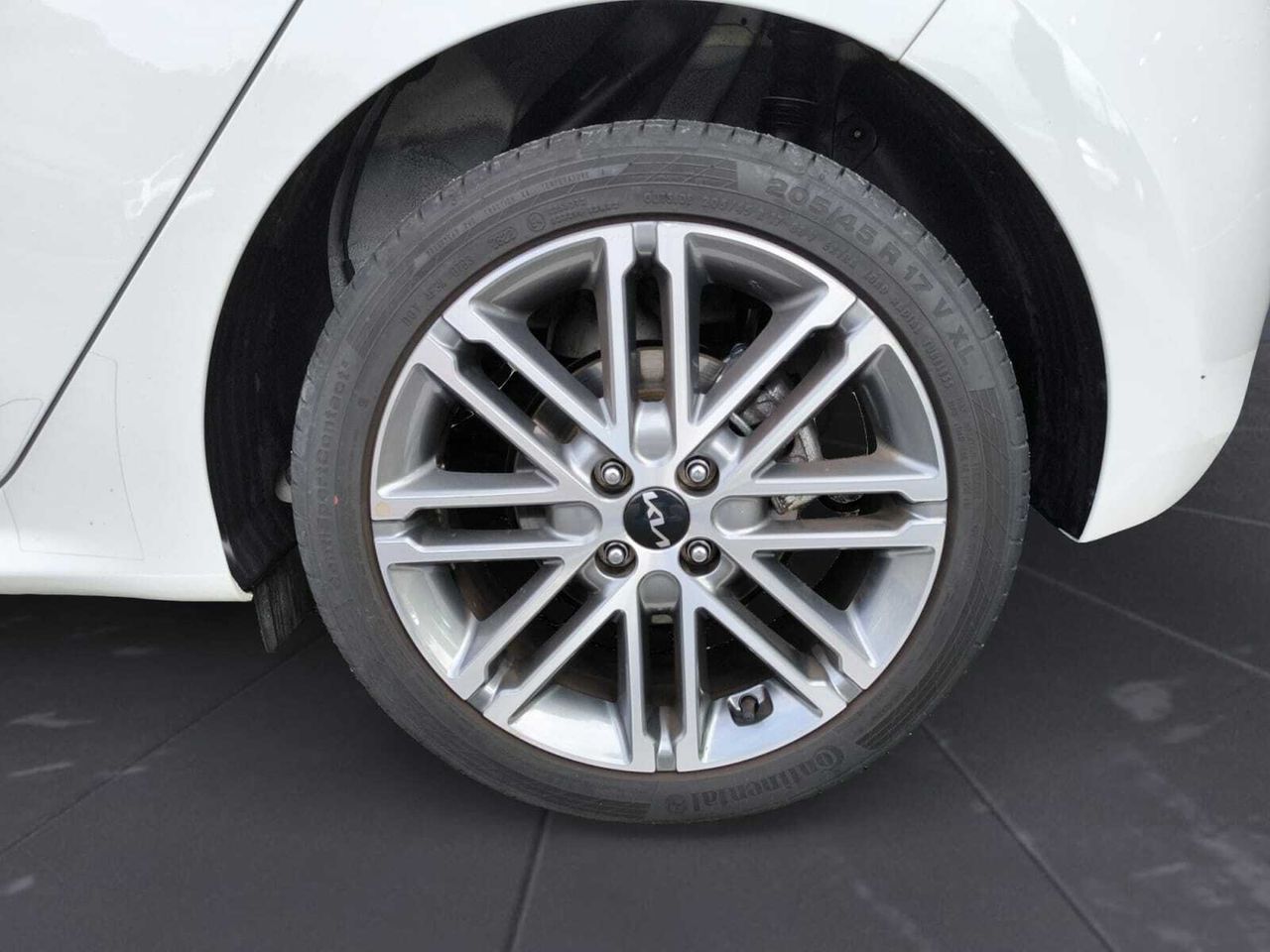 Kia Rio 1.2 DPI DRIVE  - Foto 2