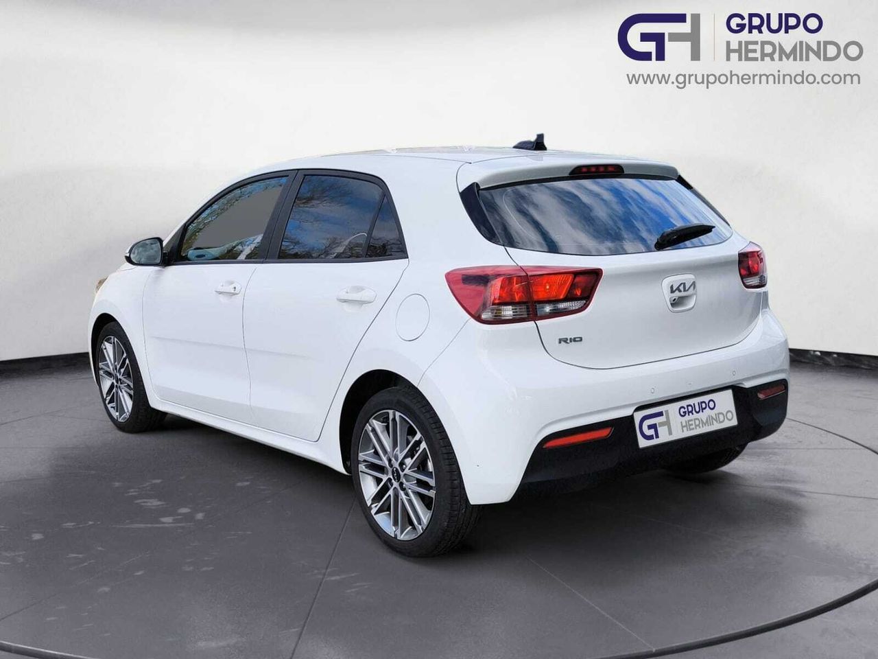 Kia Rio 1.2 DPI DRIVE  - Foto 2