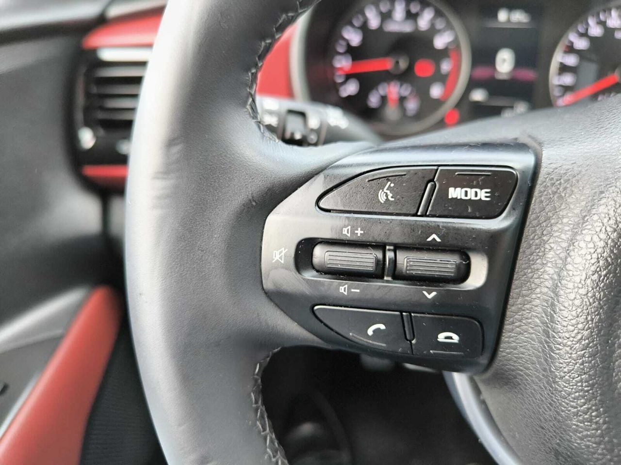 Kia Rio 1.2 DPI DRIVE  - Foto 2