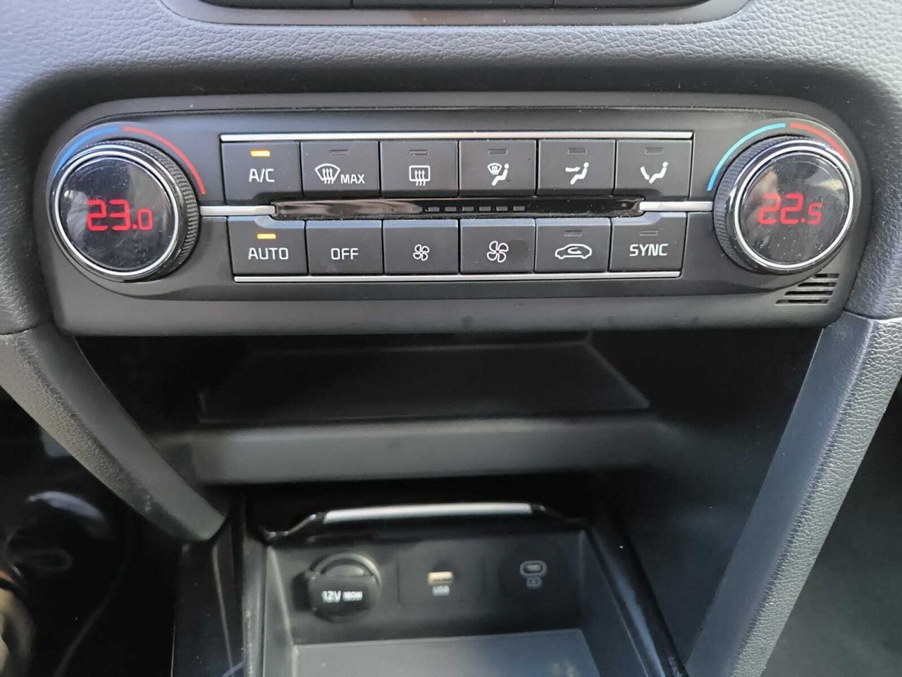 Kia XCeed 1.5 T-GDI MHEV TECH 160 CV  - Foto 2