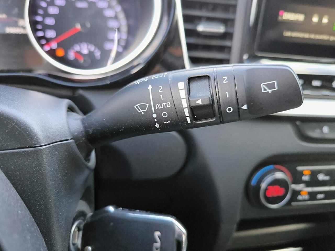 Kia XCeed 1.5 T-GDI MHEV TECH 160 CV  - Foto 2