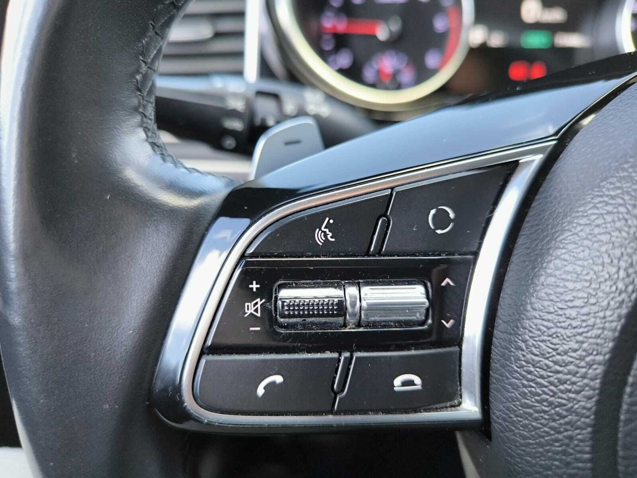 Kia XCeed 1.6 MHEV CRDI TECH 136 CV  - Foto 2