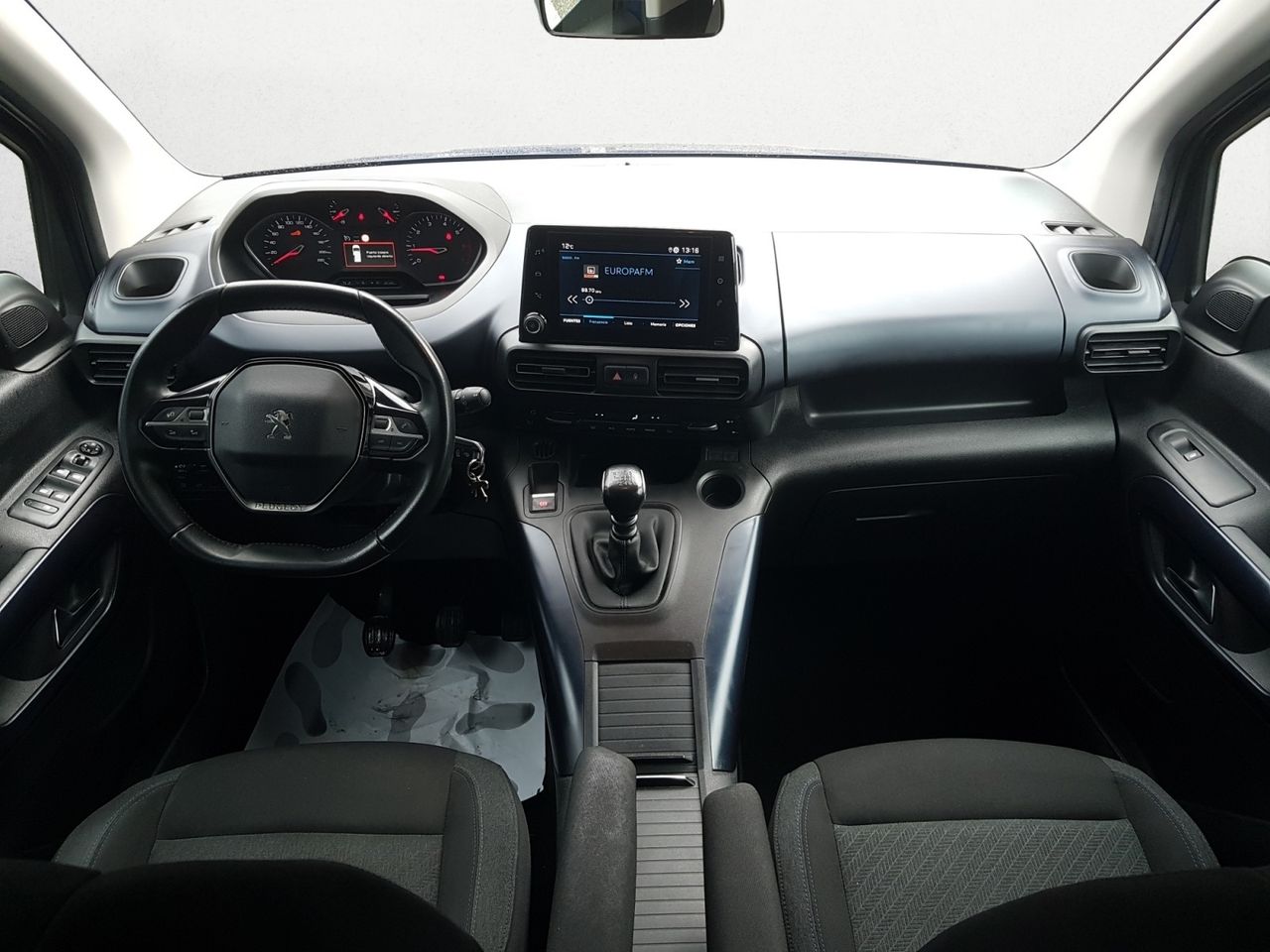 Peugeot Rifter ALLURE BLUE HDI 130 CV LONG  - Foto 2