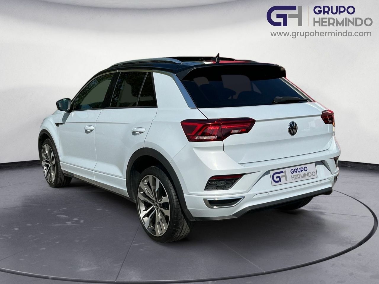 Volkswagen T-Roc SPORT 2.0 TDI 110 KW 150CV DSG  - Foto 2