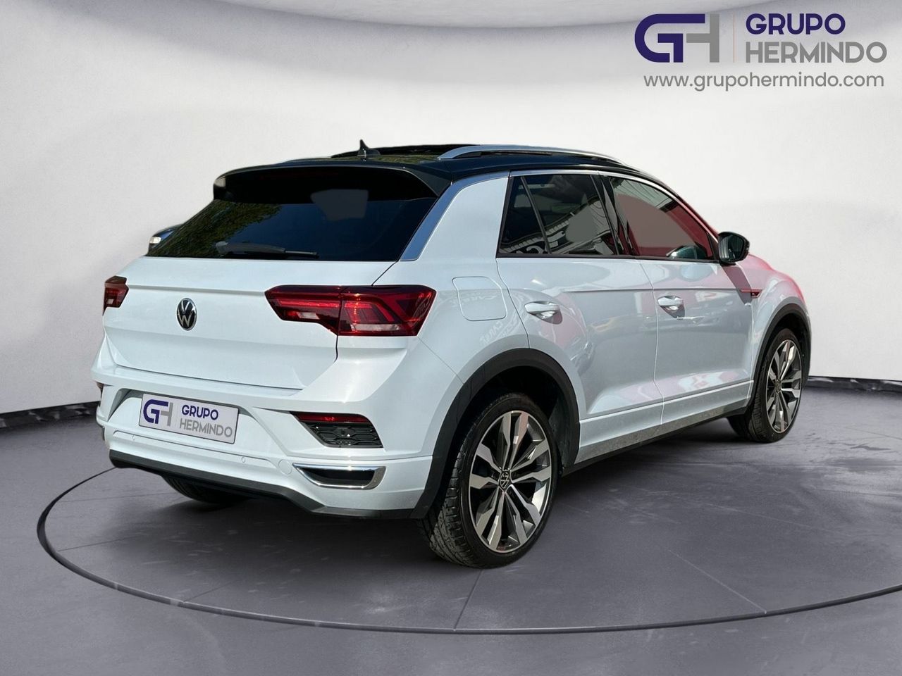 Volkswagen T-Roc SPORT 2.0 TDI 110 KW 150CV DSG  - Foto 2