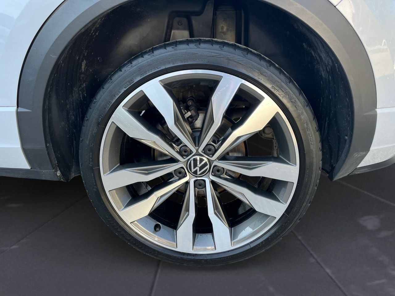 Volkswagen T-Roc SPORT 2.0 TDI 110 KW 150CV DSG  - Foto 2